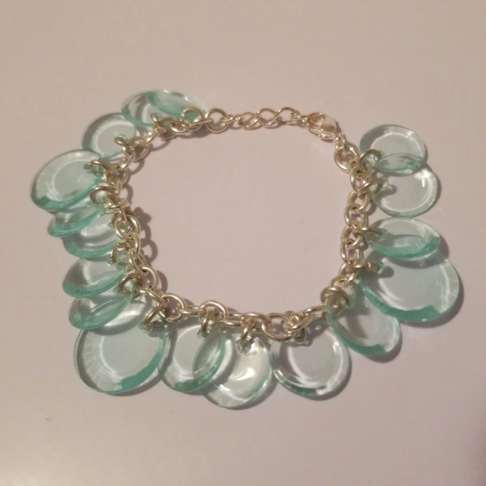 Clear blue beaded bracelet